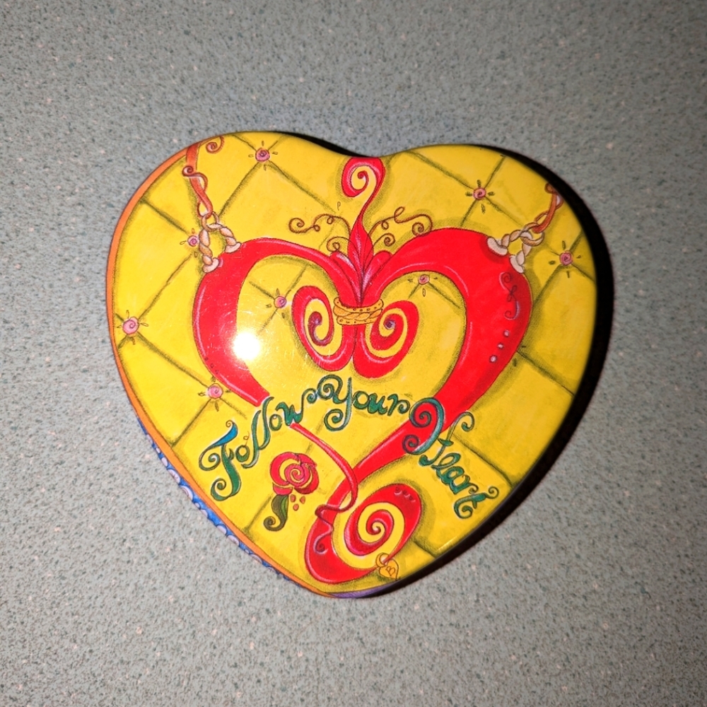 💥4/$20 BRIGHTON "Follow your Dreams" Tin 2 piece Box